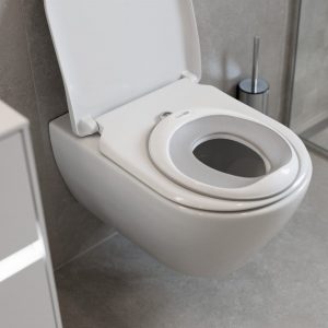 АДАПТЕР ЗА ТОАЛЕТ БЕЗ РАЧКИ - FREEON