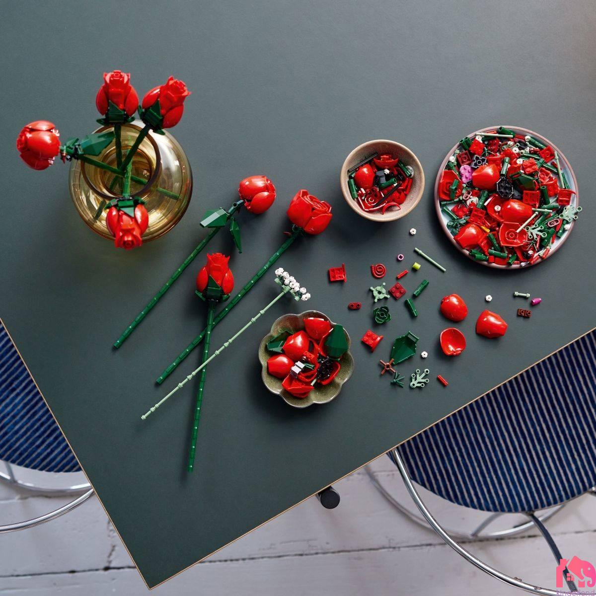 LEGO® BOUQUET OF ROSES - Image 3