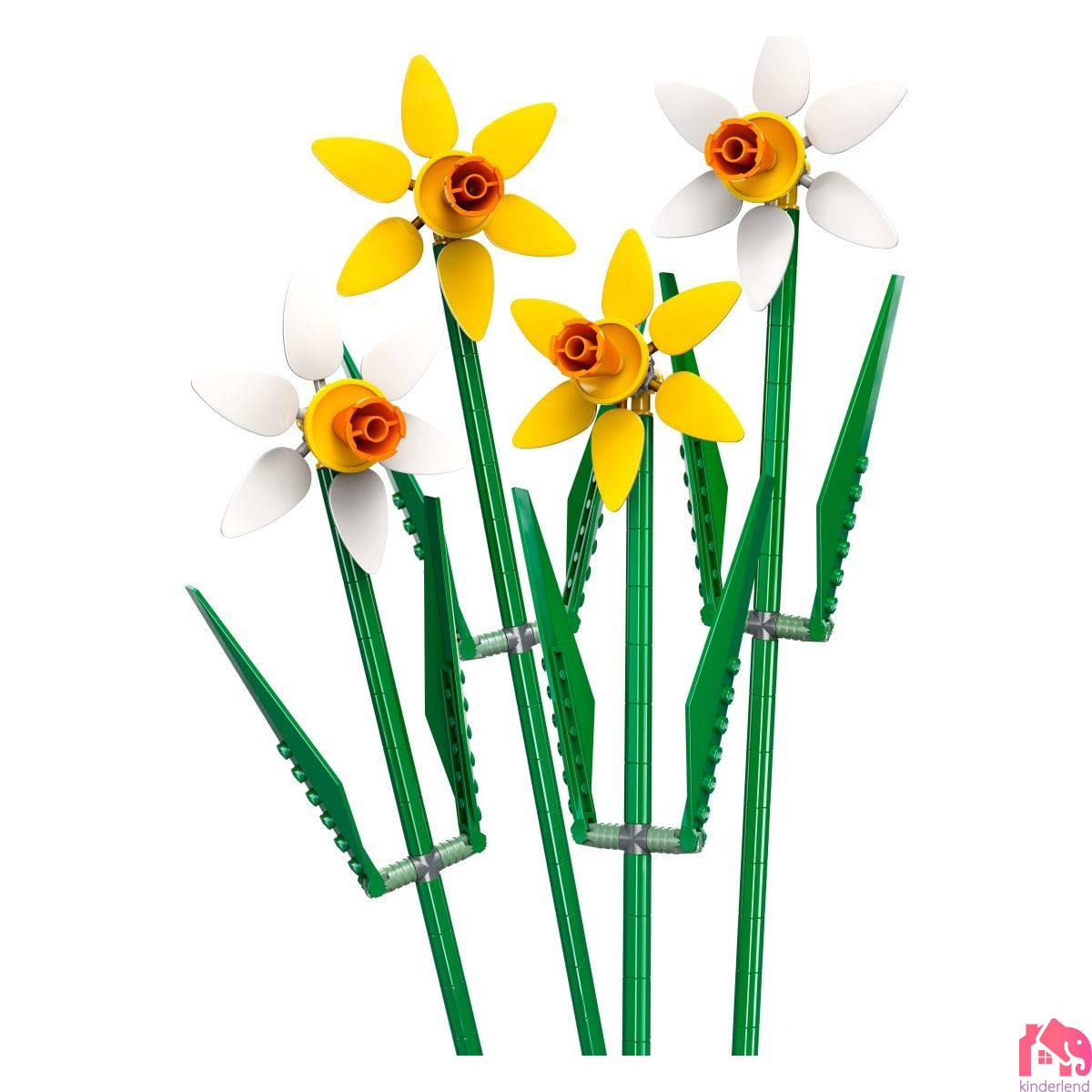 LEGO® ICONS DAFFODILS - Image 2